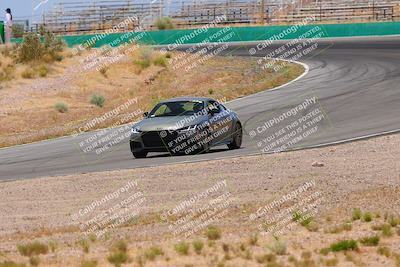 media/May-31-2025-CalClub SCCA (Sat) [[2c1a04e1ee]]/Race/Group 1/Turn 4b/